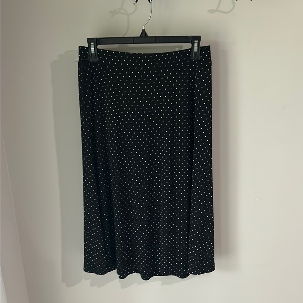 Chico’s black and white polka dot skirt